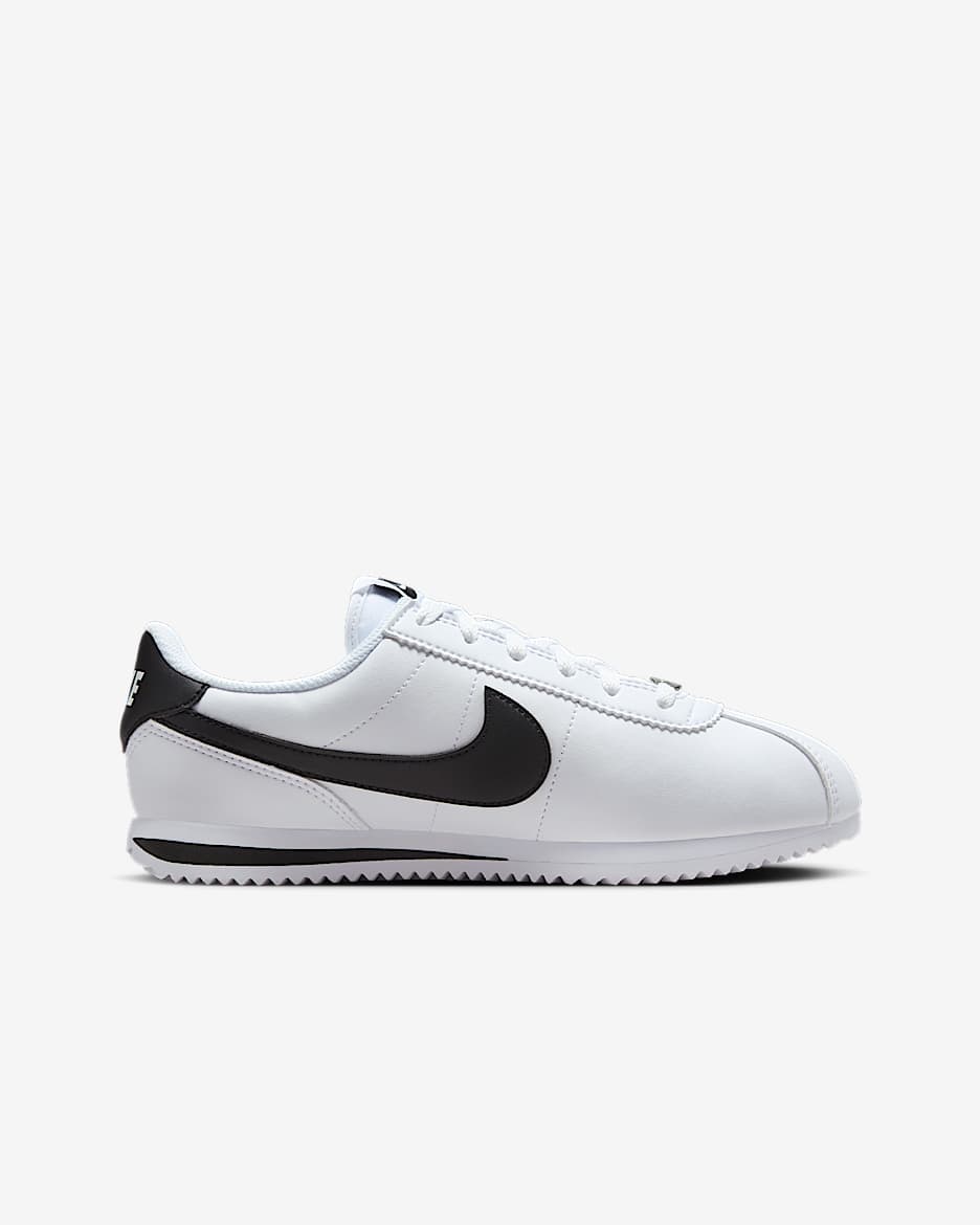Nike cortez negras con blanco hot sale